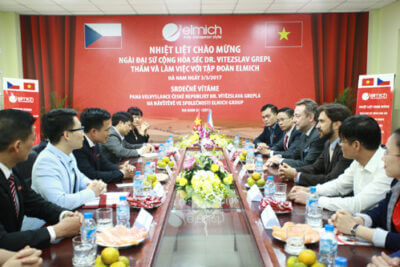 [Vietnamnet.vn] Đại sứ Séc thăm và làm việc với Tập đoàn Elmich