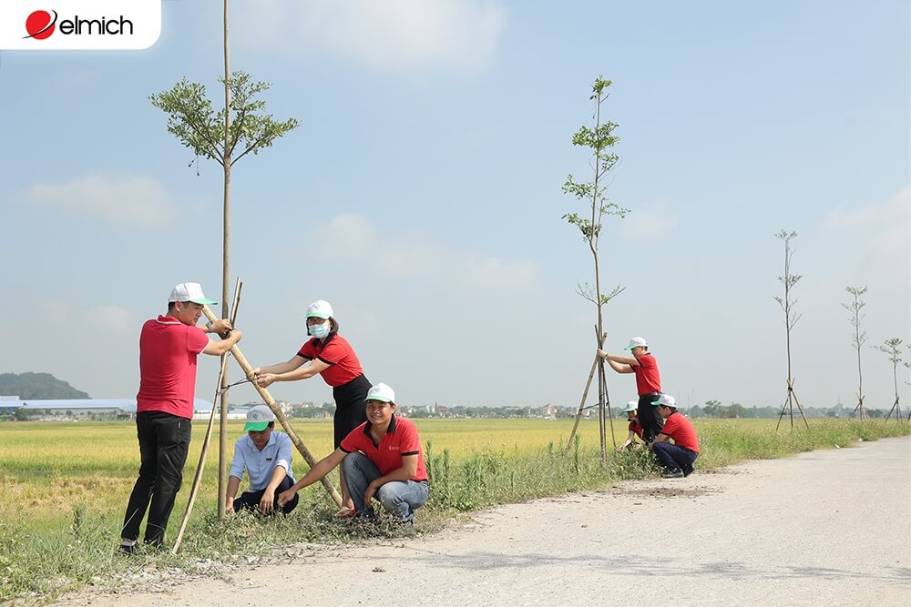 Đổi rác lấy quà – Cùng Elmich bảo vệ Trái đất, chống ô nhiễm rác thải nhựa