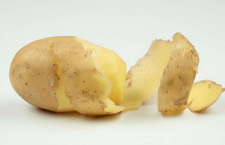 Vỏ khoai tây làm sạch cặn bình