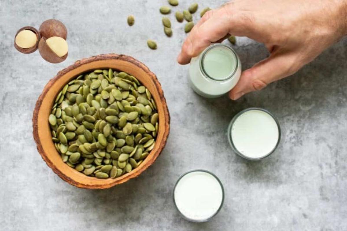 Học ngay cách làm sữa hạt bí xanh bổ dưỡng cho cả gia đình