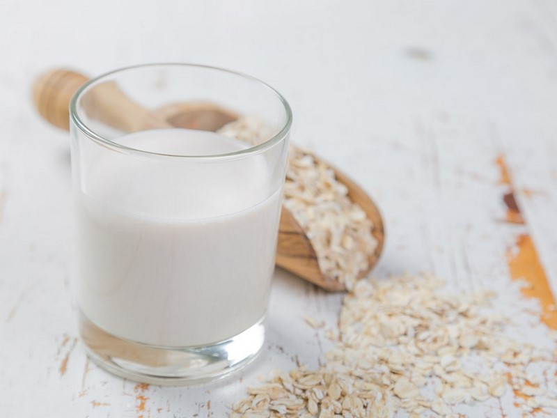 Thành phẩm món sữa hạt yến mạch hạt chia sánh mịn